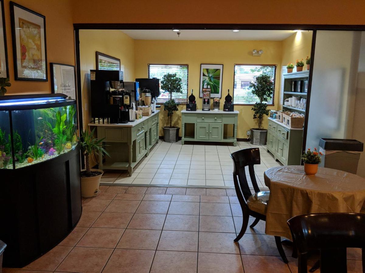 Vista Inn Lake Tarpon Palm Harbor Exterior photo